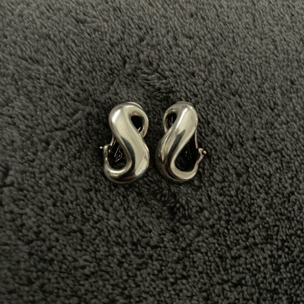 Tiffany & Co. 925 Infinity Earrings